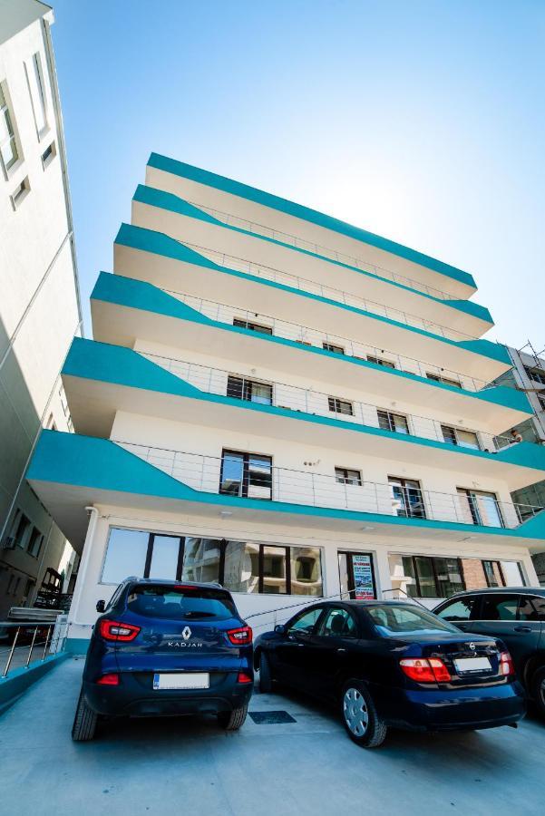 Derya Suites - Mamaia Nord Năvodari Eksteriør billede