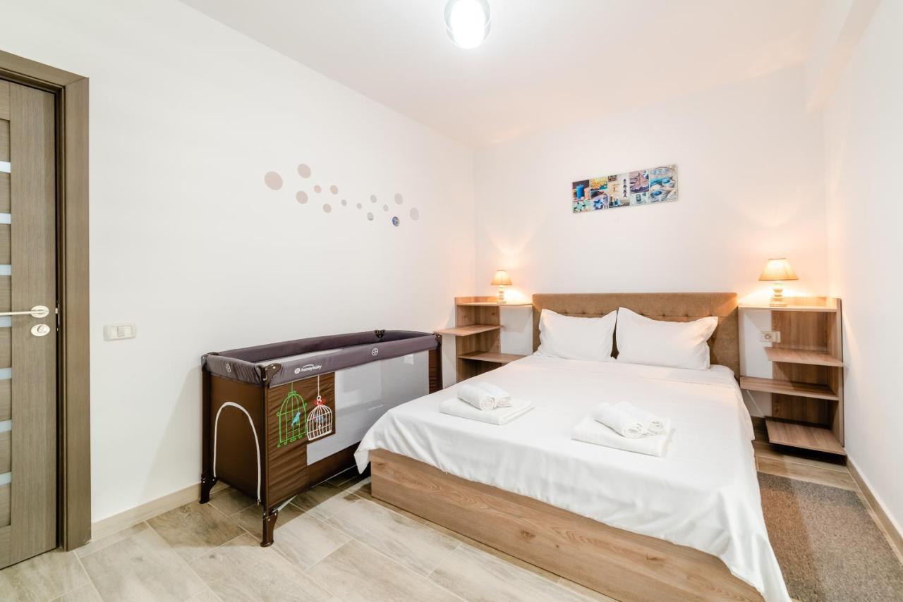 Derya Suites - Mamaia Nord Năvodari Eksteriør billede