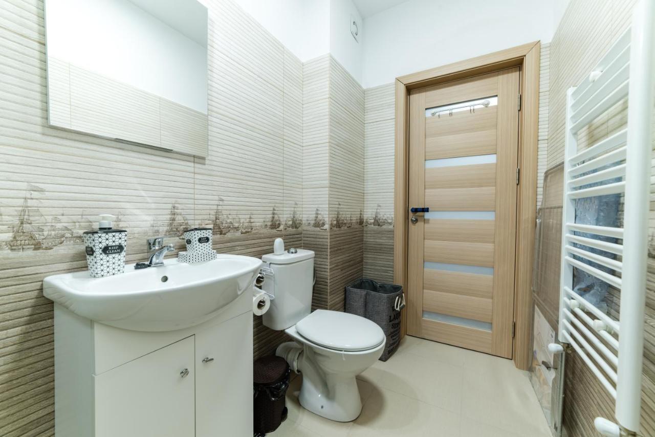 Derya Suites - Mamaia Nord Năvodari Eksteriør billede